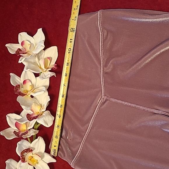 PINK VS Velour Bike Shorts NWOT - Picture 9 of 12